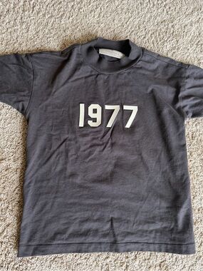 Essentials kids T-shirt